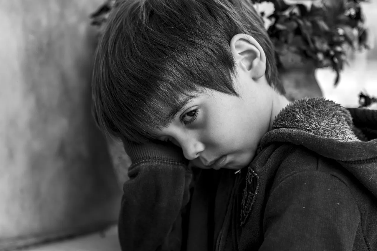 Telling a child that someone has died