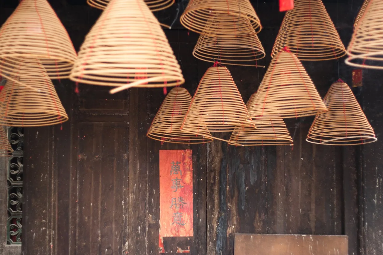 Funeral traditions in Asia